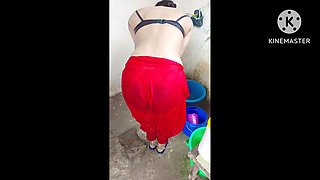 Seeing Aunty Bathing