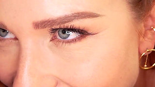 Lesbian Oral and Toys