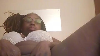 Mommy got fucked.. I want a women to collaborate for threesome come and DM me.