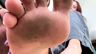 Retro lesbian foot fetish