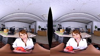 Asian teen temptress heart-stopping VR clip