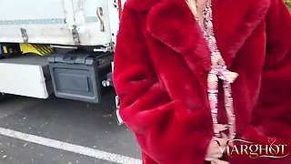 Sexymarghot Public Truck Fuck: Amateur MILF Blowjob & Riding in Parked Cab