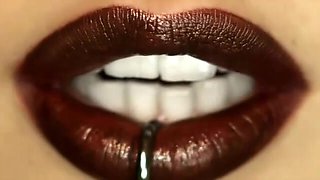 Bad Chick Kendall Karson Banging In The Floor With Her Melons - Juliana Grandi