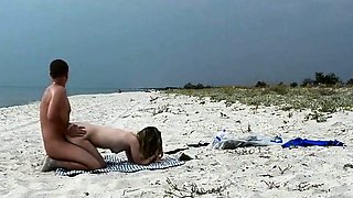 Amateur Nudist MILF Has Doggy-Style Fun at the Beach