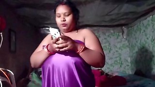 Indian Bigboobs Aunty Boobs Pressing Massaging Puffy Nipples