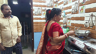 Newly Married Indian Desi Wife Fucking-hard by Her Husband in Kitchen Room