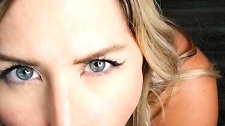 Mexicana blowjob with her big boobs