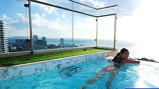 Bubble butt Thai GF first time anal fuck