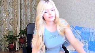 The Most Beautiful 19yo Teen Webcam pillow Masturbation
