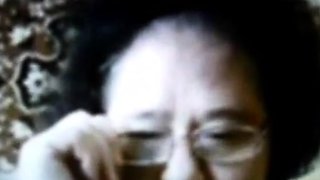 Old Russian Lady on Webcam! Amateur Video!