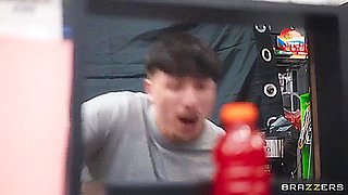 Kimmy Kimm, Ethan Seeks And Jade Kimiko In Bodega Babes Behaving Badly