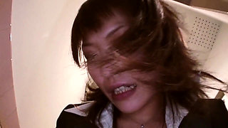 Beau Jap Sex Scene 3: Beautiful Busty Japanese Woman Masturbates in the Office Bathroom