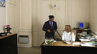 Brunette slut pov blowjob in close up HD