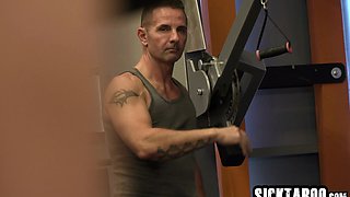 Arousing petite mommy post workout butt sex sex