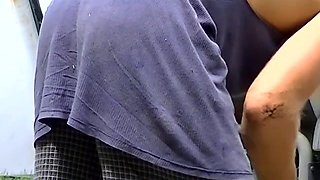 White amateurs film themselves while jacking off