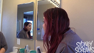 Brushing & Polishing My Pearly Whites - HD Wmv