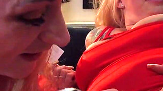 Lesbian Swingers Party - British MILFs Get It on