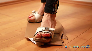 Asmr Wooden Clogs Trample and Crush Shoe Box
