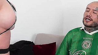 I Suck It on the Boss in the Office and It Ends up Cumming in My Mouth