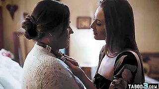 Bisex Mature Stepmom Licking A Teen 18+ During Hubby Fuckin