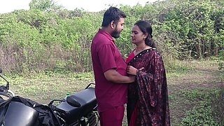 Desi Wife Cheating on Husband in Jungle in Full Nude Doggy Style Postion