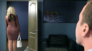 Brazzers - Moms in control - Doing The Dirty