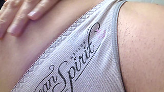 Ana Liz's first peeing and masturbation video