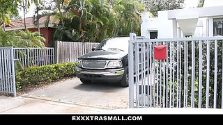 Petite tattooed latina tricked into fellating bwc