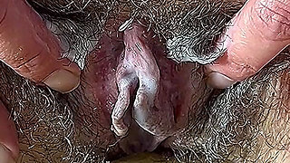 I Can't Stop Doing This!!! Hairy Virgin Rubbing.female Masturbation