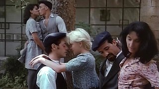 Italian Blonde Mesmerizes with Vintage Hardcore Heat