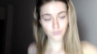 Amateur Webcam Teen Masturbates And Teases