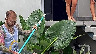 Threesome with Colombian Big-bootied Girls Fucking the Pool Boy with Their Big Tits - Sthefycupcake & Alejandra Palacios