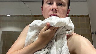 Hot Teen Soaped up and Shaved