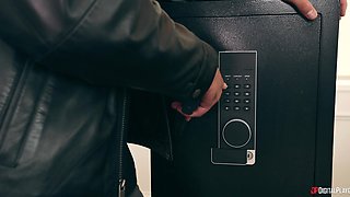 Naughty bimbo incredible sex clip