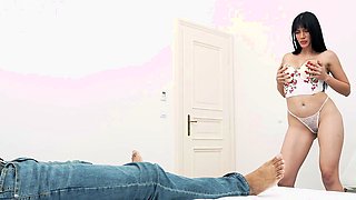 Long-haired latina Yenifer Chacon pleasures her black man in bed