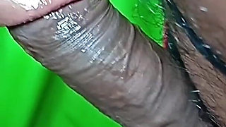 Desi Ganv Ki Larki Ki Dardanaak Gahri Gand Chudaee Uske Bhai Ne Ki, Kaala Land Gand Men Phans Gaya Aur Vah Chillane Lagi