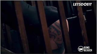 German Amateur Sina Longleg Rough Penetrated By Pro Cock