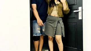 Indonesian Saleswoman Seduced: Big Natural Tits & Creampie Pussy Fucking