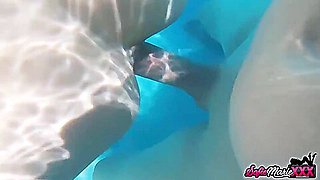 Brunette Cougar Gets Fucked Hard Underwater With Sofie Marie