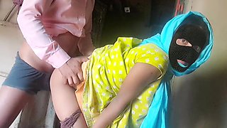 Deluwara Bhabhi Village Hot Girls Sex in Home