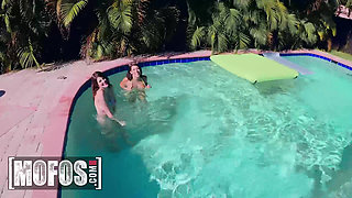 MOFOS - Hotties Michele And Valentina's Twerking Pool Fun Leads To A Sloppy, Wet And Wild Summertime Hookup