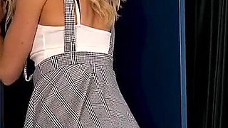 Leah - My Wardrobe Wank