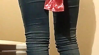 Mature Women's Pee Videos: 2-hour Summary