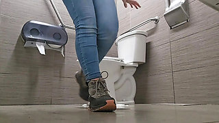 Nerdy Faery Squirts Pee in Bathroom - Hairy Pussy Close Up Fingering & Pissing Fetish