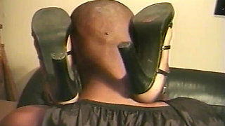 Amateur ebony babe got her pussy fucked in vintage show