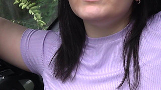 I Show My Boobs in Random Places