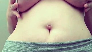 Amateur Big Boobs jerks Big Dick