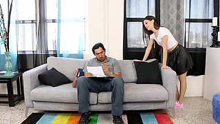 Lucy's luscious locks conceal Juan's thrusting shaft in the kitchen