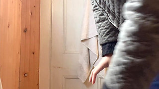 Pissing Dirty Pussy of Petite Girl Hana Small Body Asian