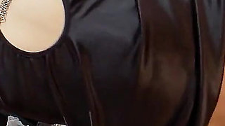 Big Tit Skinny Teen Mai Fucked Through Wall on Toilet